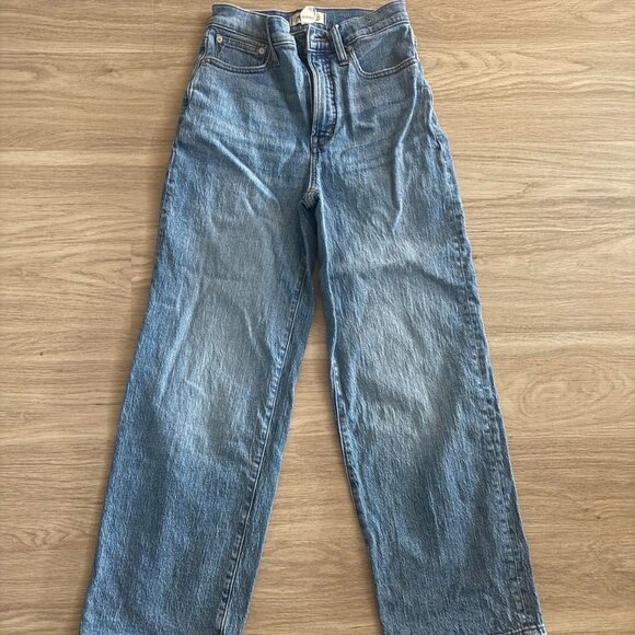 Women's Blue Jeans - Picture 1 of 2